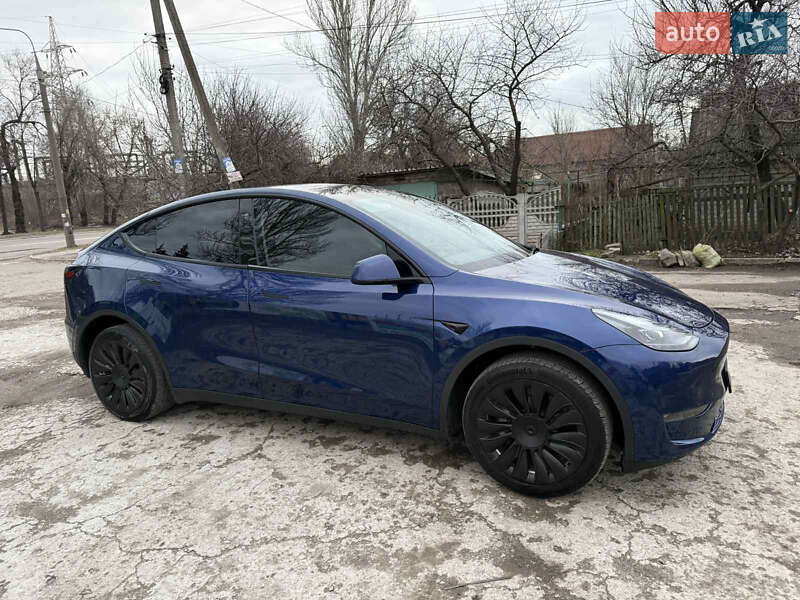 Позашляховик / Кросовер Tesla Model Y 2023 в Запоріжжі