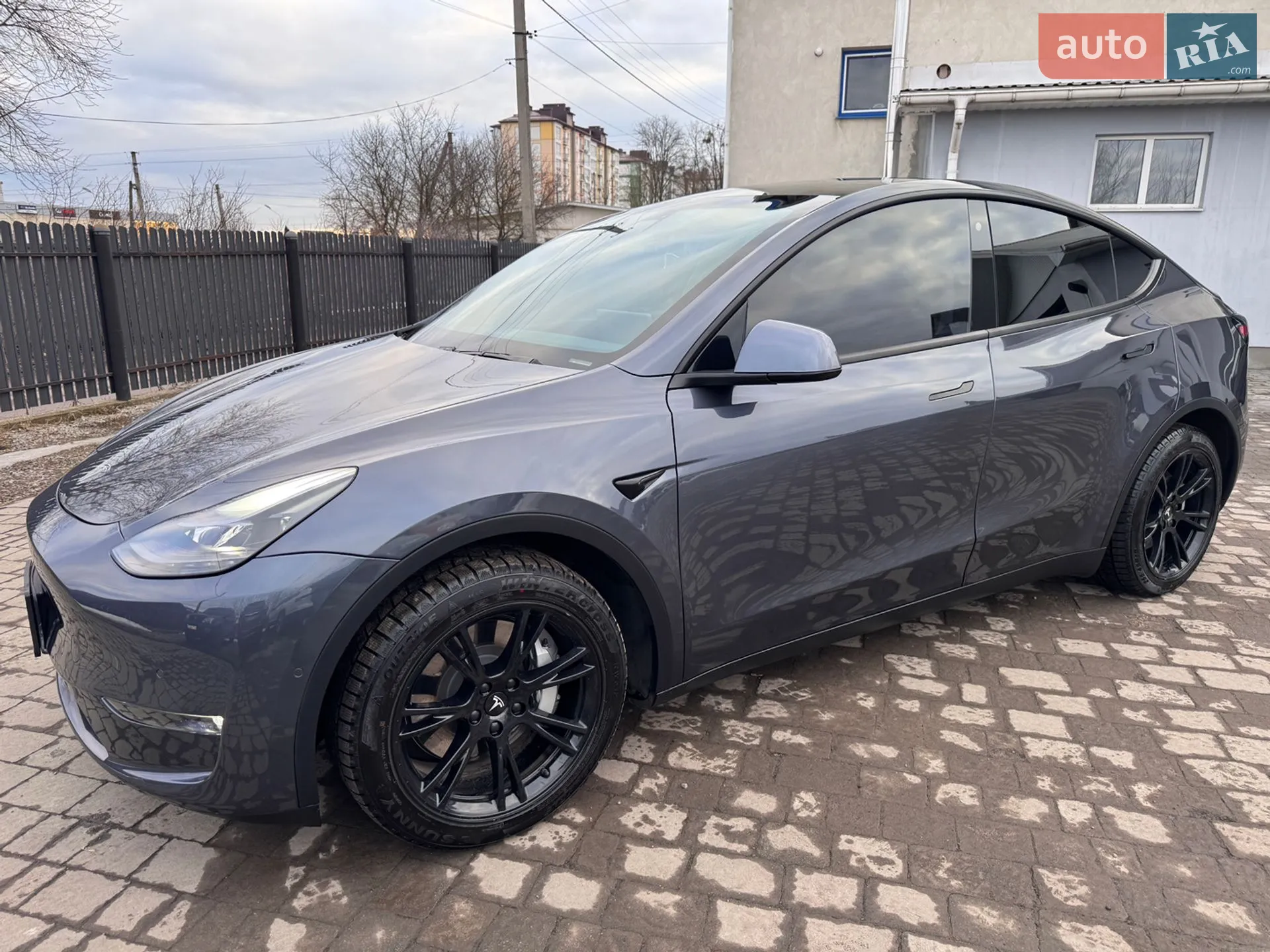 2020 Tesla Model Y - мініатюра 2