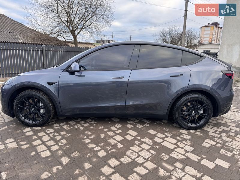 Внедорожник / Кроссовер Tesla Model Y 2020 в Ивано-Франковске