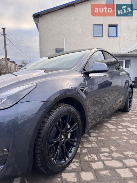 Внедорожник / Кроссовер Tesla Model Y 2020 в Ивано-Франковске