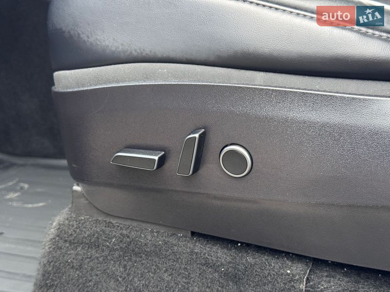 Внедорожник / Кроссовер Tesla Model Y 2020 в Ивано-Франковске