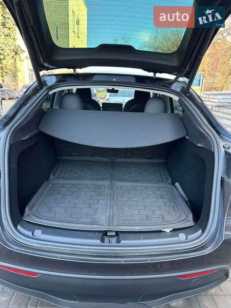 Позашляховик / Кросовер Tesla Model Y 2024 в Вінниці
