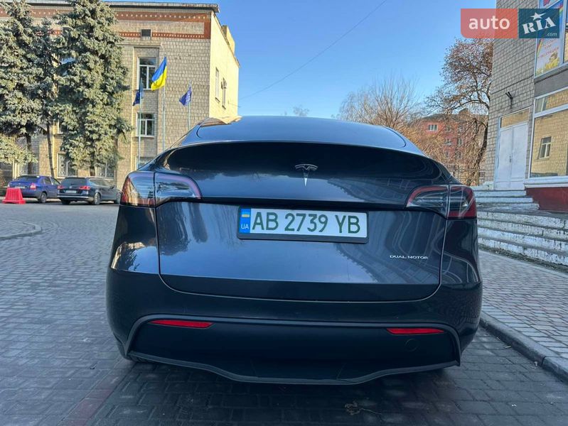 Позашляховик / Кросовер Tesla Model Y 2024 в Вінниці