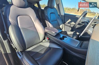 Позашляховик / Кросовер Tesla Model Y 2021 в Тернополі