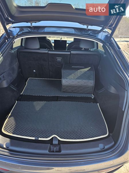 Позашляховик / Кросовер Tesla Model Y 2021 в Тернополі