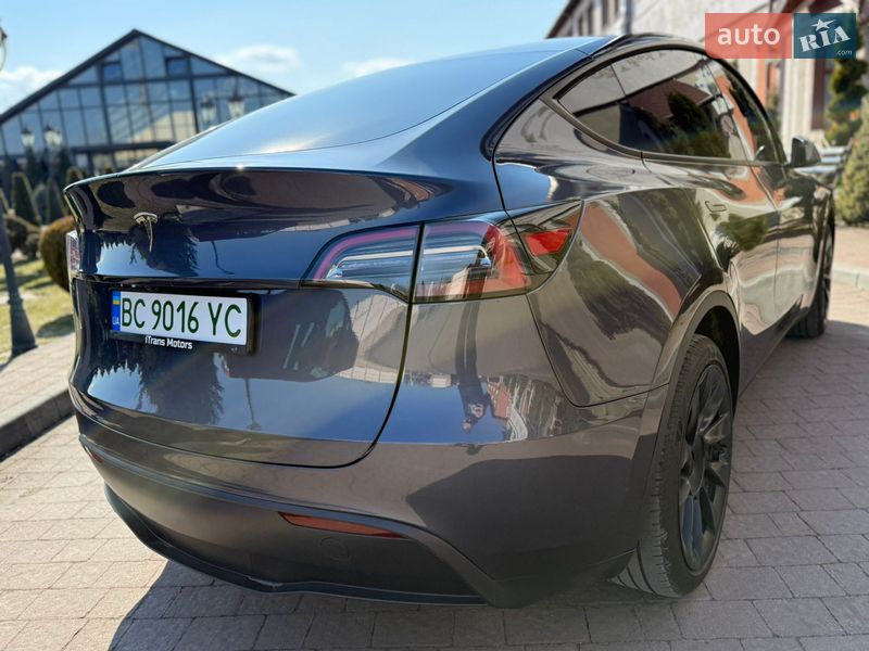 Позашляховик / Кросовер Tesla Model Y 2023 в Стрию