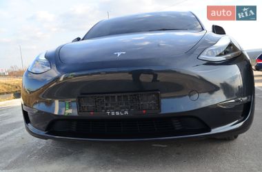 Внедорожник / Кроссовер Tesla Model Y 2024 в Трускавце