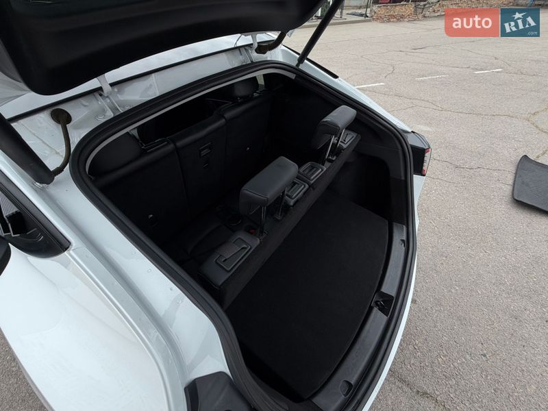 Внедорожник / Кроссовер Tesla Model Y 2021 в Запорожье