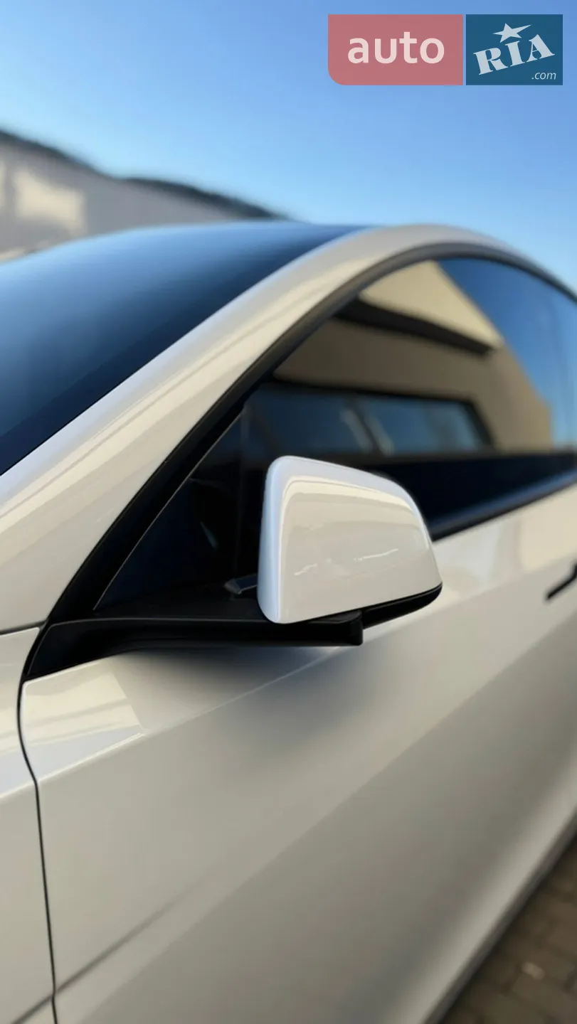 2022 Tesla Model Y - мініатюра 5