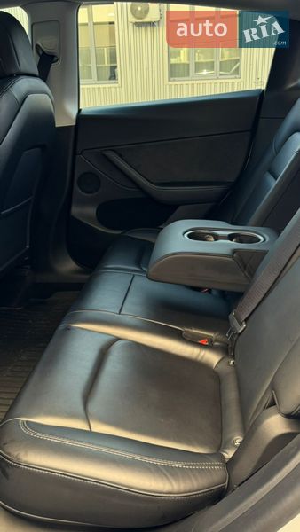 Позашляховик / Кросовер Tesla Model Y 2022 в Мукачевому фото 9 Позашляховик / Кросовер Tesla Model Y 2022 в Мукачевому