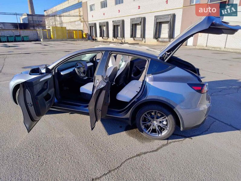 Внедорожник / Кроссовер Tesla Model Y 2024 в Житомире фото 14 Внедорожник / Кроссовер Tesla Model Y 2024 в Житомире
