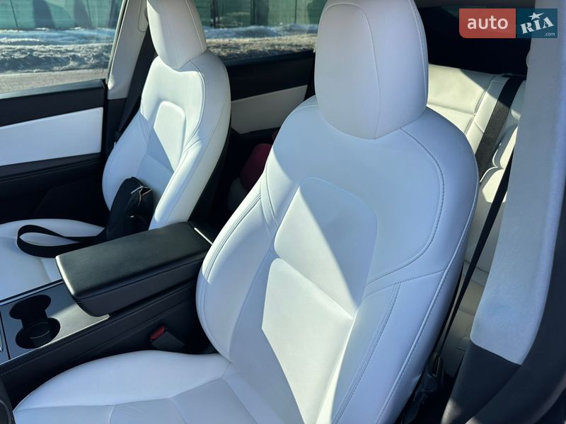 Внедорожник / Кроссовер Tesla Model Y 2021 в Львове фото 18 Внедорожник / Кроссовер Tesla Model Y 2021 в Львове