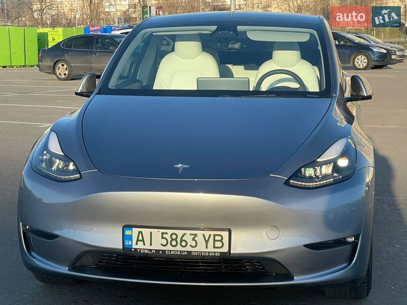 Внедорожник / Кроссовер Tesla Model Y 2024 в Киеве