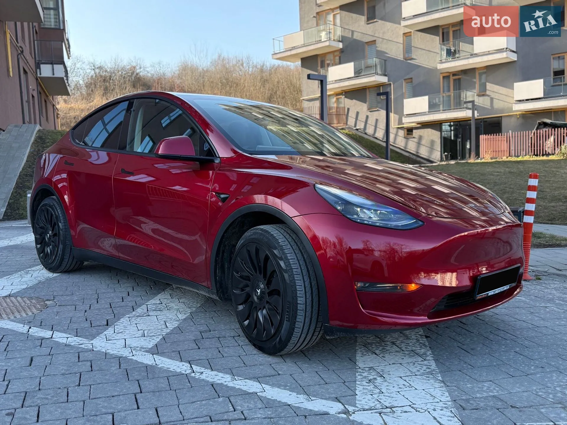2024 Tesla Model Y - мініатюра 2