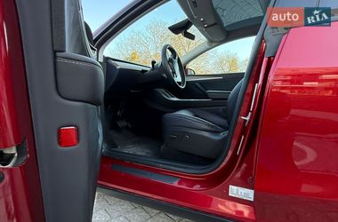 Позашляховик / Кросовер Tesla Model Y 2024 в Львові