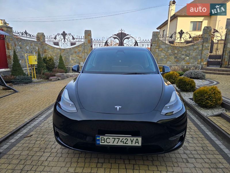 Позашляховик / Кросовер Tesla Model Y 2022 в Трускавці