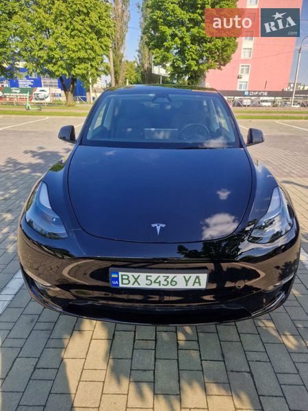 Позашляховик / Кросовер Tesla Model Y 2023 в Хмельницькому