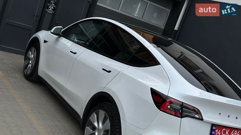 Внедорожник / Кроссовер Tesla Model Y 2021 в Самборе