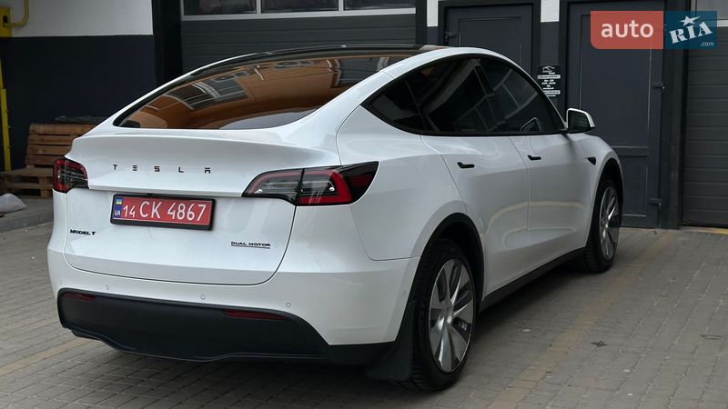 Внедорожник / Кроссовер Tesla Model Y 2021 в Самборе