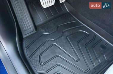 Внедорожник / Кроссовер Tesla Model Y 2022 в Житомире