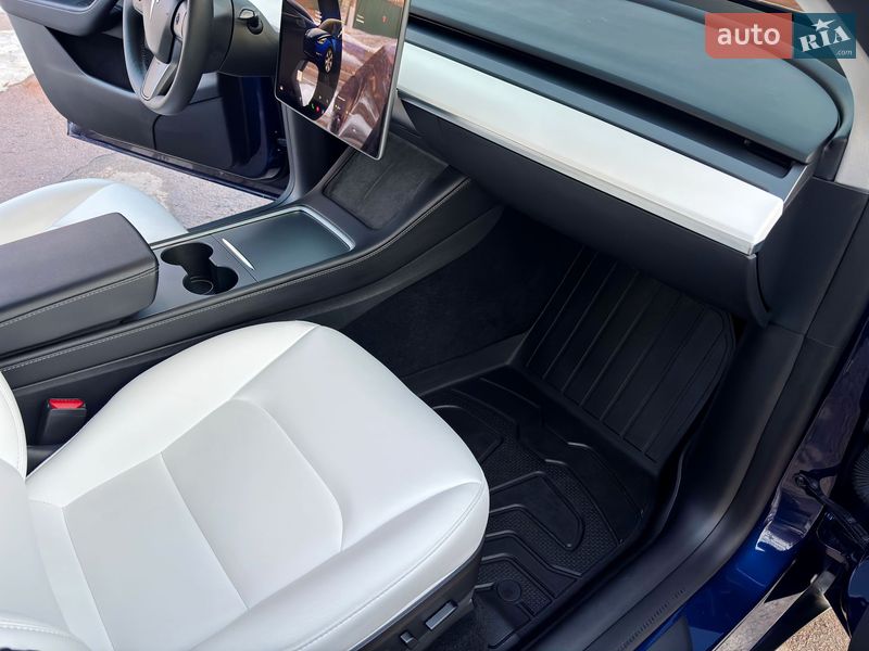 Позашляховик / Кросовер Tesla Model Y 2022 в Житомирі