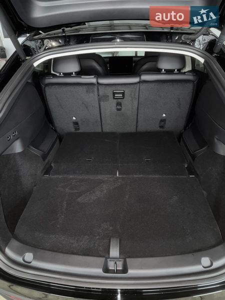 Внедорожник / Кроссовер Tesla Model Y 2025 в Киеве фото 20 Внедорожник / Кроссовер Tesla Model Y 2025 в Киеве