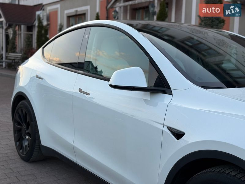 Внедорожник / Кроссовер Tesla Model Y 2022 в Стрые фото 7 Внедорожник / Кроссовер Tesla Model Y 2022 в Стрые