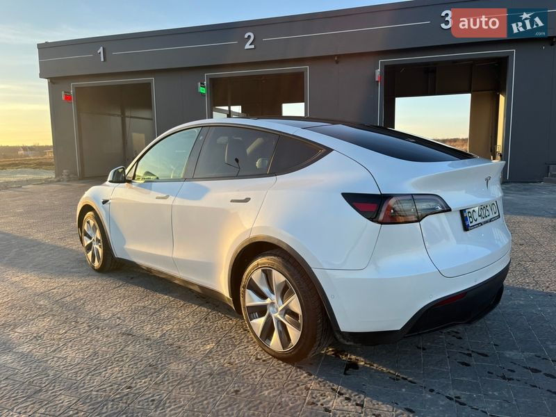 Внедорожник / Кроссовер Tesla Model Y 2020 в Львове