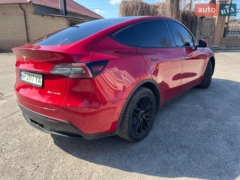 Позашляховик / Кросовер Tesla Model Y 2021 в Запоріжжі