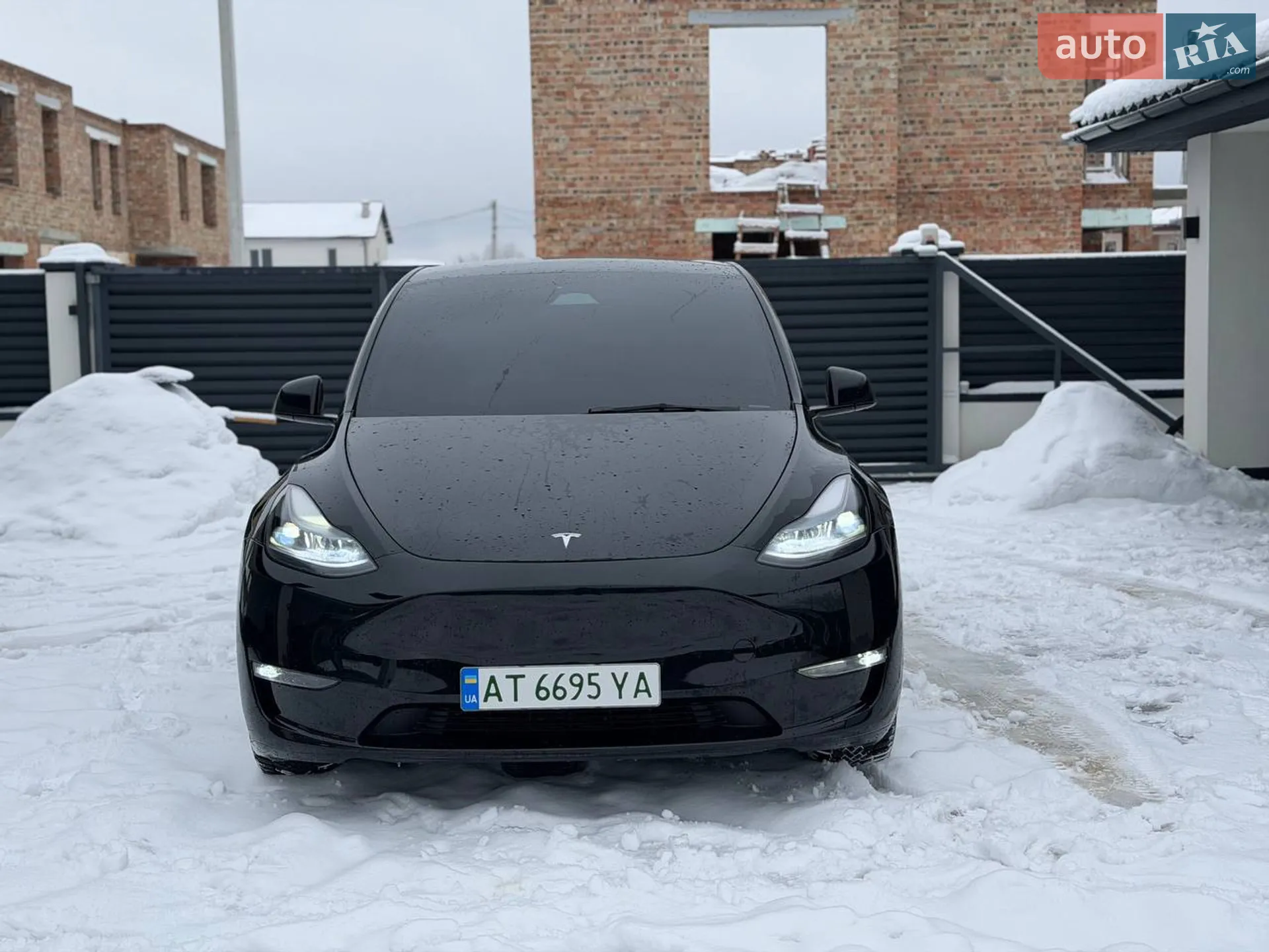 2023 Tesla Model Y - мініатюра 3