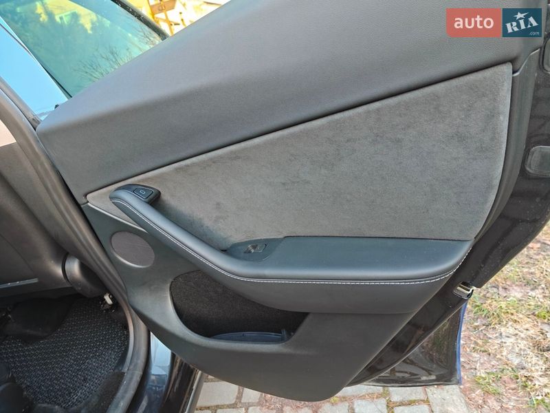 Позашляховик / Кросовер Tesla Model Y 2024 в Львові