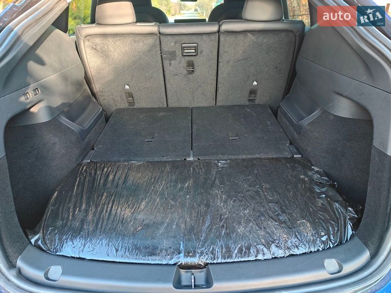 Позашляховик / Кросовер Tesla Model Y 2024 в Львові