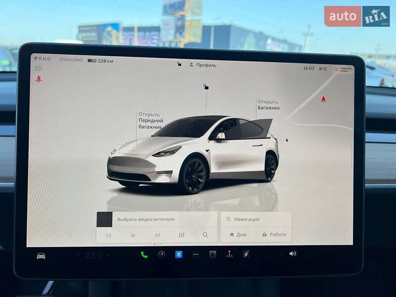 Позашляховик / Кросовер Tesla Model Y 2023 в Львові