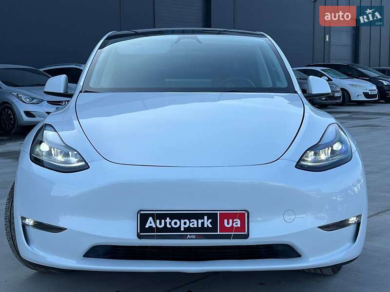 Позашляховик / Кросовер Tesla Model Y 2023 в Львові