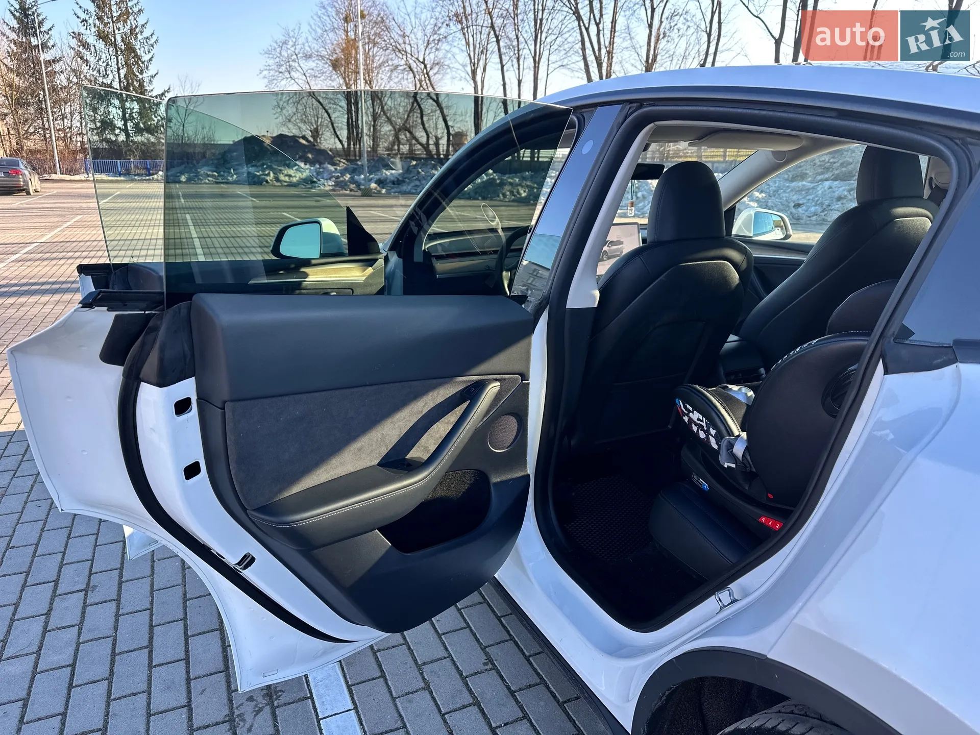 2022 Tesla Model Y - мініатюра 16
