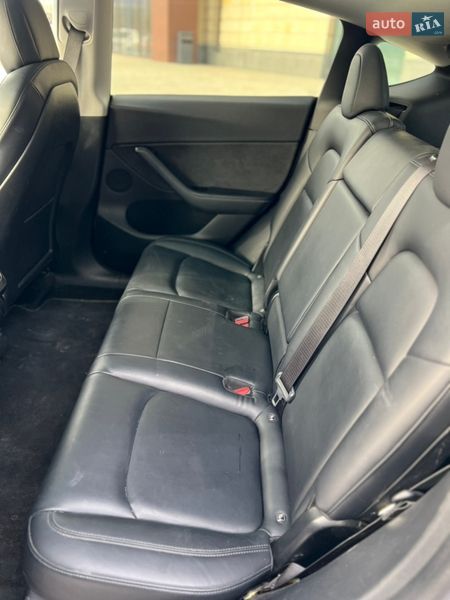 Внедорожник / Кроссовер Tesla Model Y 2020 в Умани