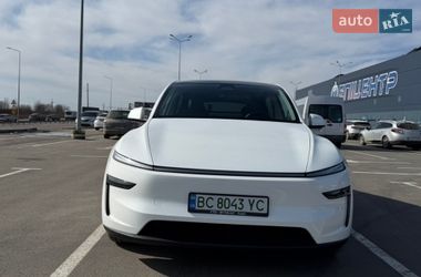 Внедорожник / Кроссовер Tesla Model Y 2025 в Львове