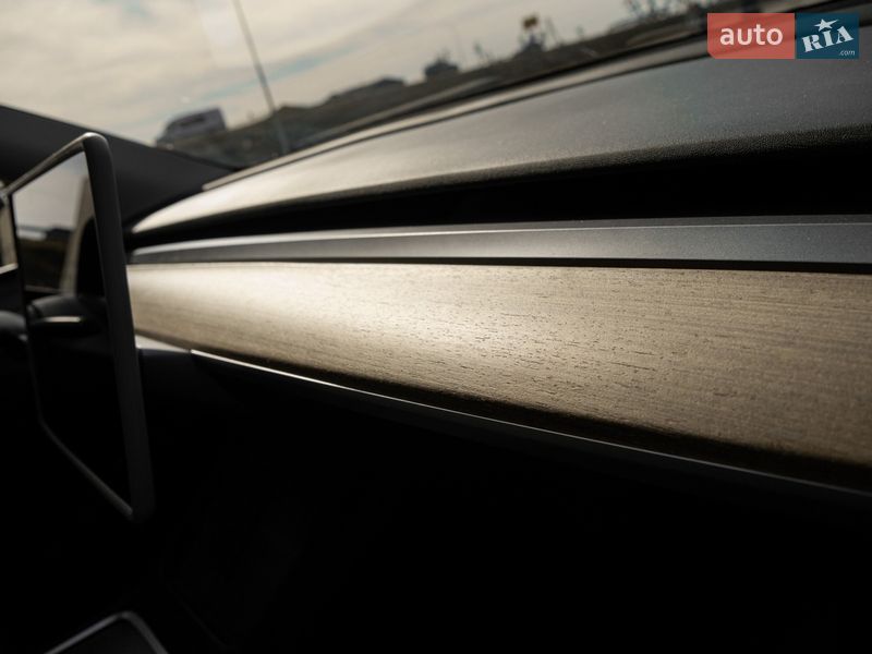 Внедорожник / Кроссовер Tesla Model Y 2022 в Львове