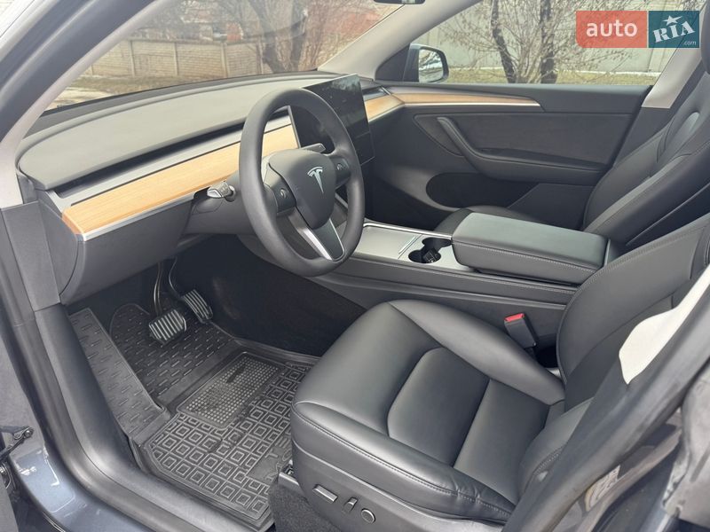Внедорожник / Кроссовер Tesla Model Y 2022 в Харькове