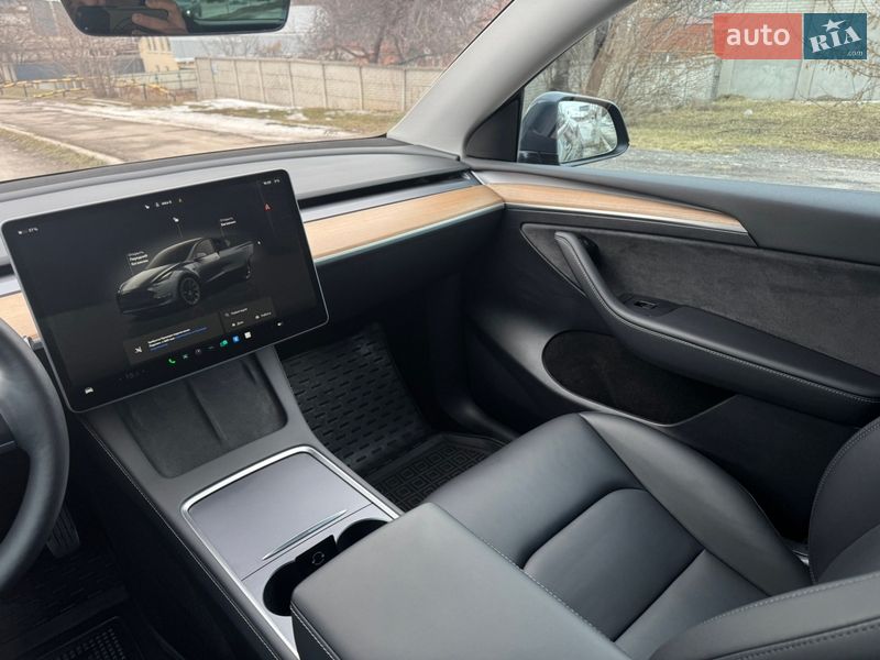 Внедорожник / Кроссовер Tesla Model Y 2022 в Харькове