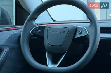 Внедорожник / Кроссовер Tesla Model Y 2025 в Дрогобыче