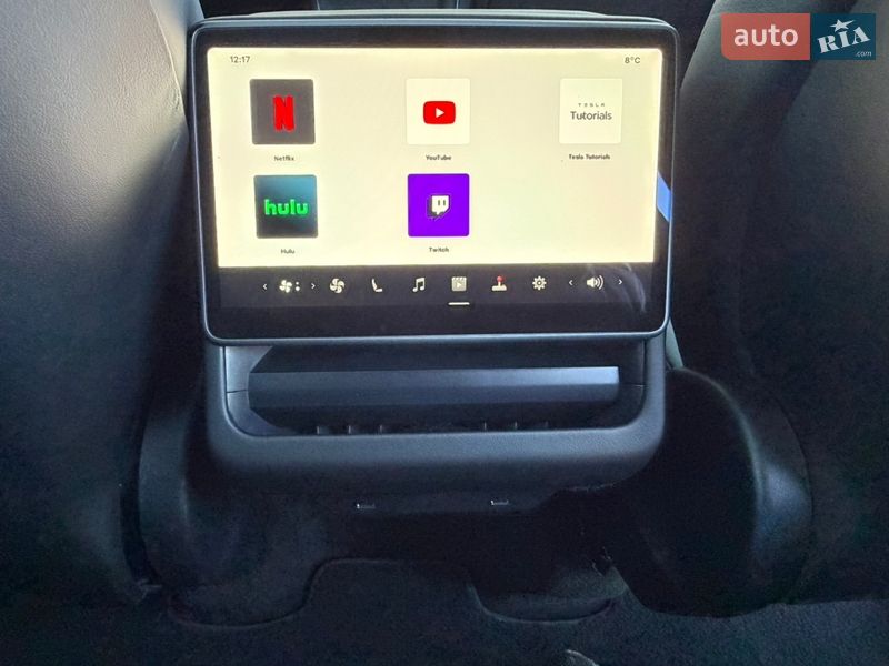 Внедорожник / Кроссовер Tesla Model Y 2025 в Дрогобыче