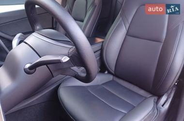 Внедорожник / Кроссовер Tesla Model Y 2022 в Полтаве
