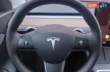 Внедорожник / Кроссовер Tesla Model Y 2022 в Полтаве