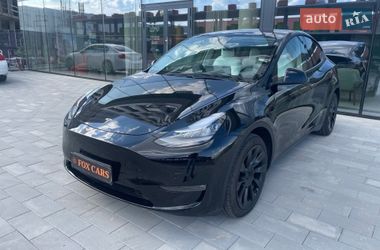 Внедорожник / Кроссовер Tesla Model Y 2020 в Киеве