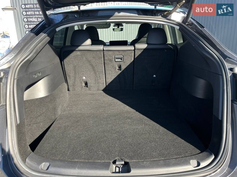 Внедорожник / Кроссовер Tesla Model Y 2021 в Львове