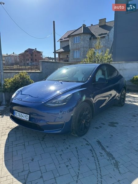 Позашляховик / Кросовер Tesla Model Y 2021 в Львові
