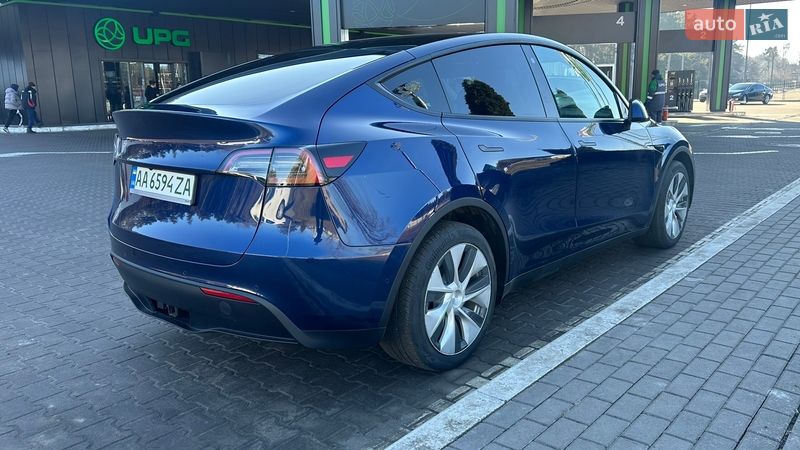 Позашляховик / Кросовер Tesla Model Y 2021 в Києві