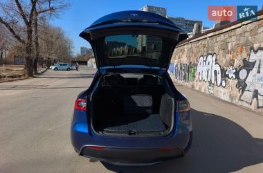 Позашляховик / Кросовер Tesla Model Y 2024 в Дніпрі