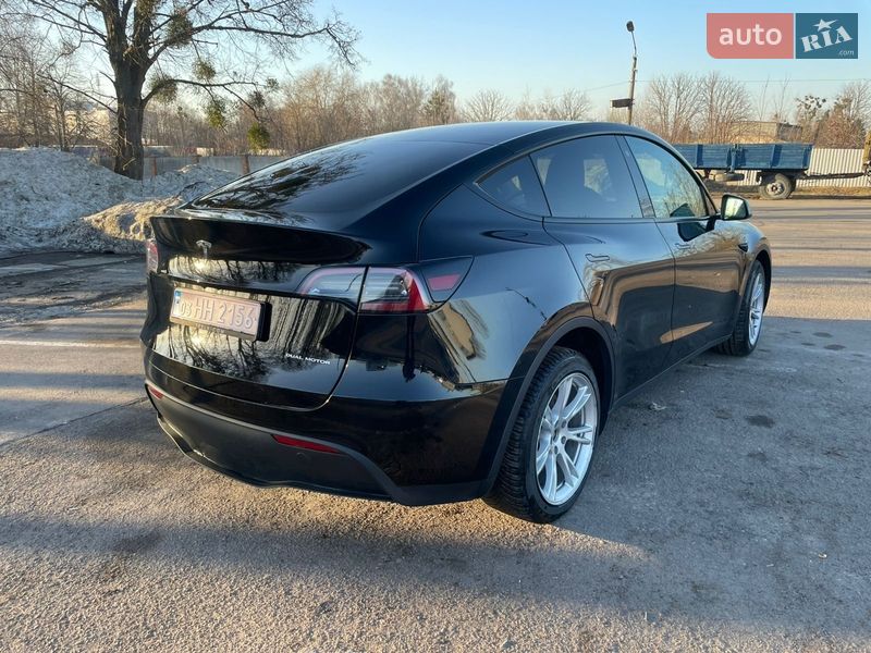 Внедорожник / Кроссовер Tesla Model Y 2022 в Ровно